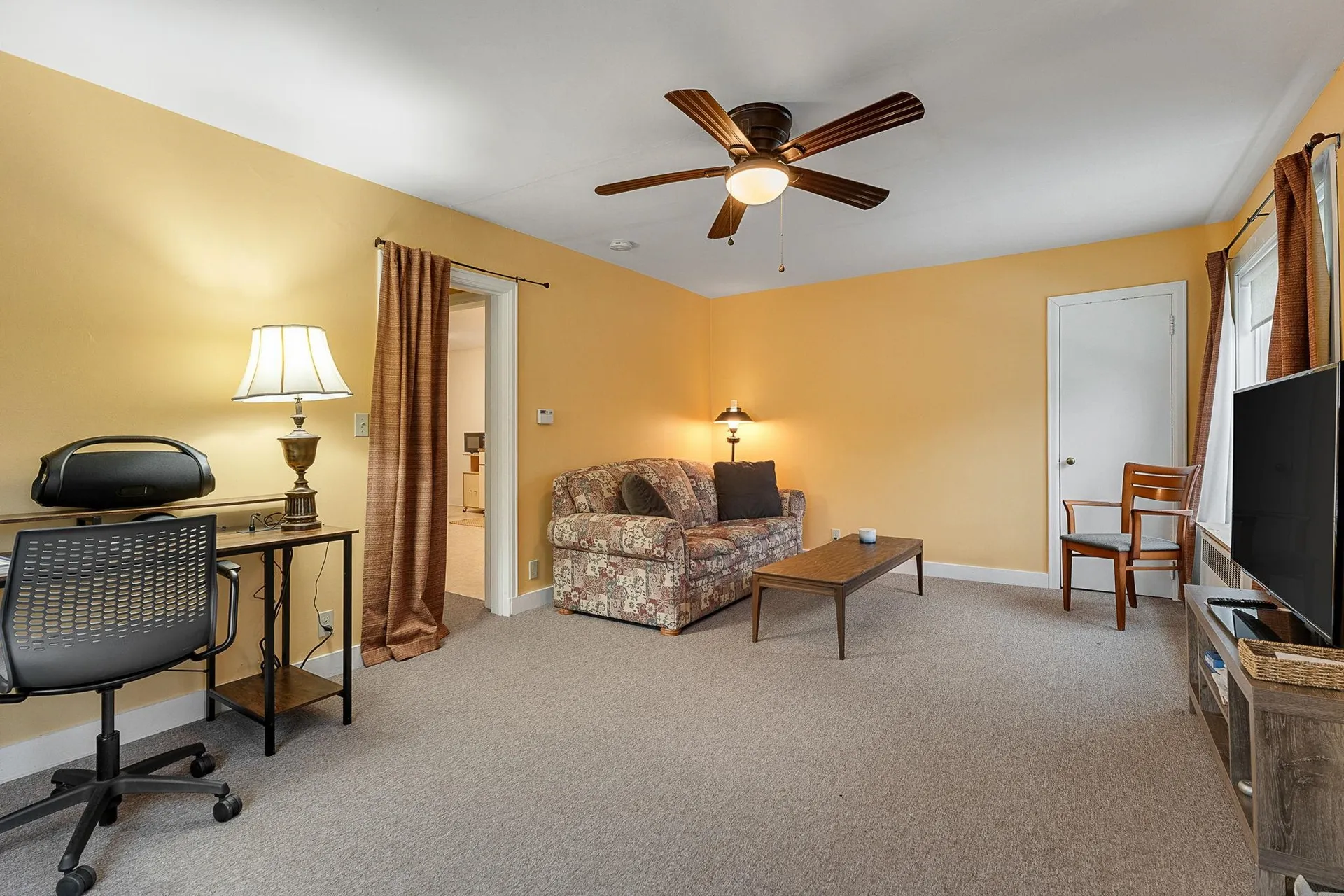 19 Woodlawn Road Burlington VT 05408