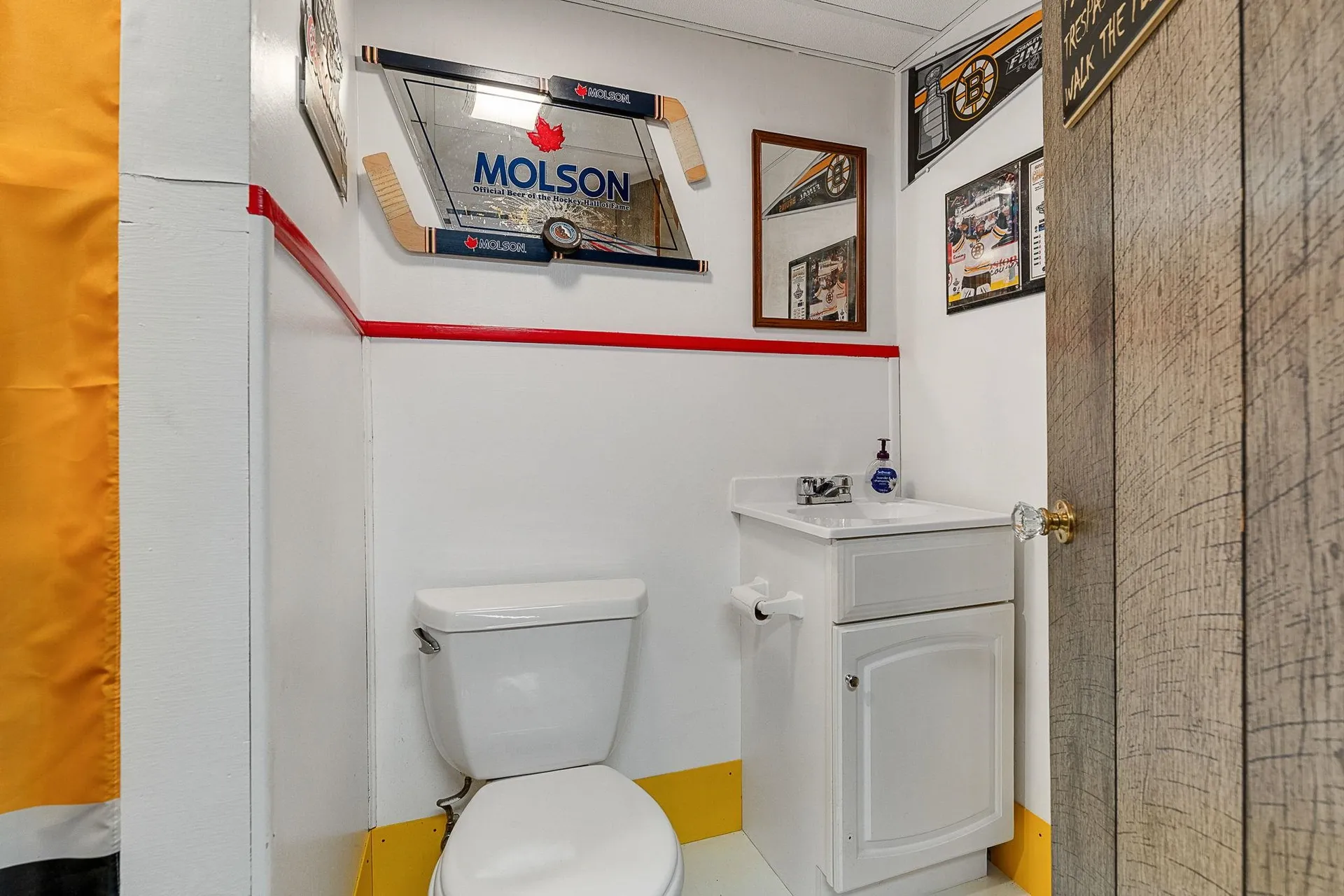 19 Woodlawn Road Burlington VT 05408