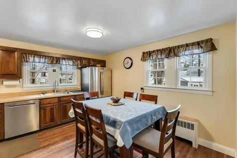 19 Woodlawn Road Burlington VT 05408