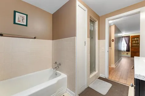 19 Woodlawn Road Burlington VT 05408