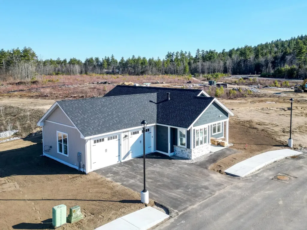 93 Whispering Pines Place Conway NH 03860