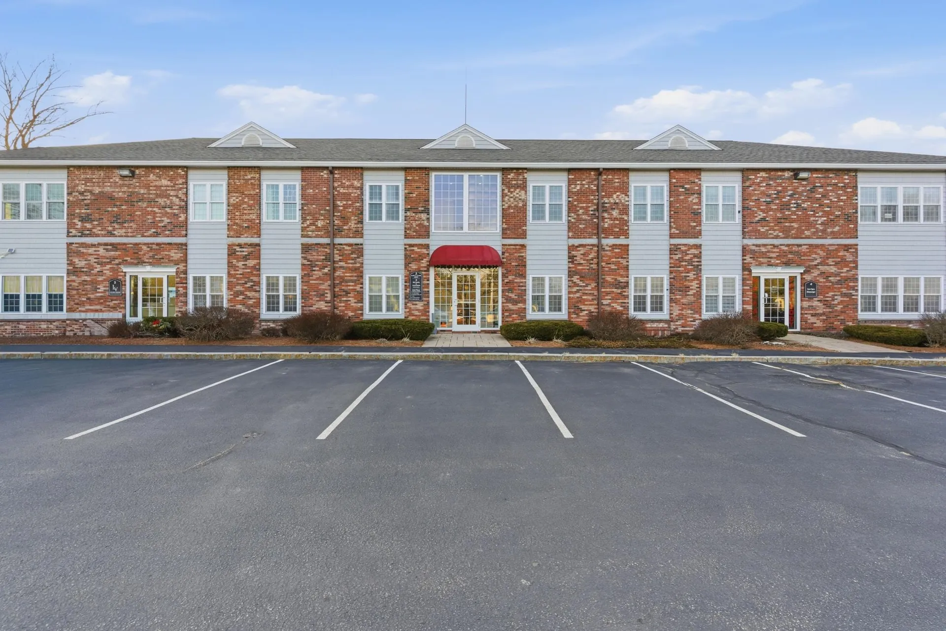 2 Mary E Clark Drive Hampstead NH 03841