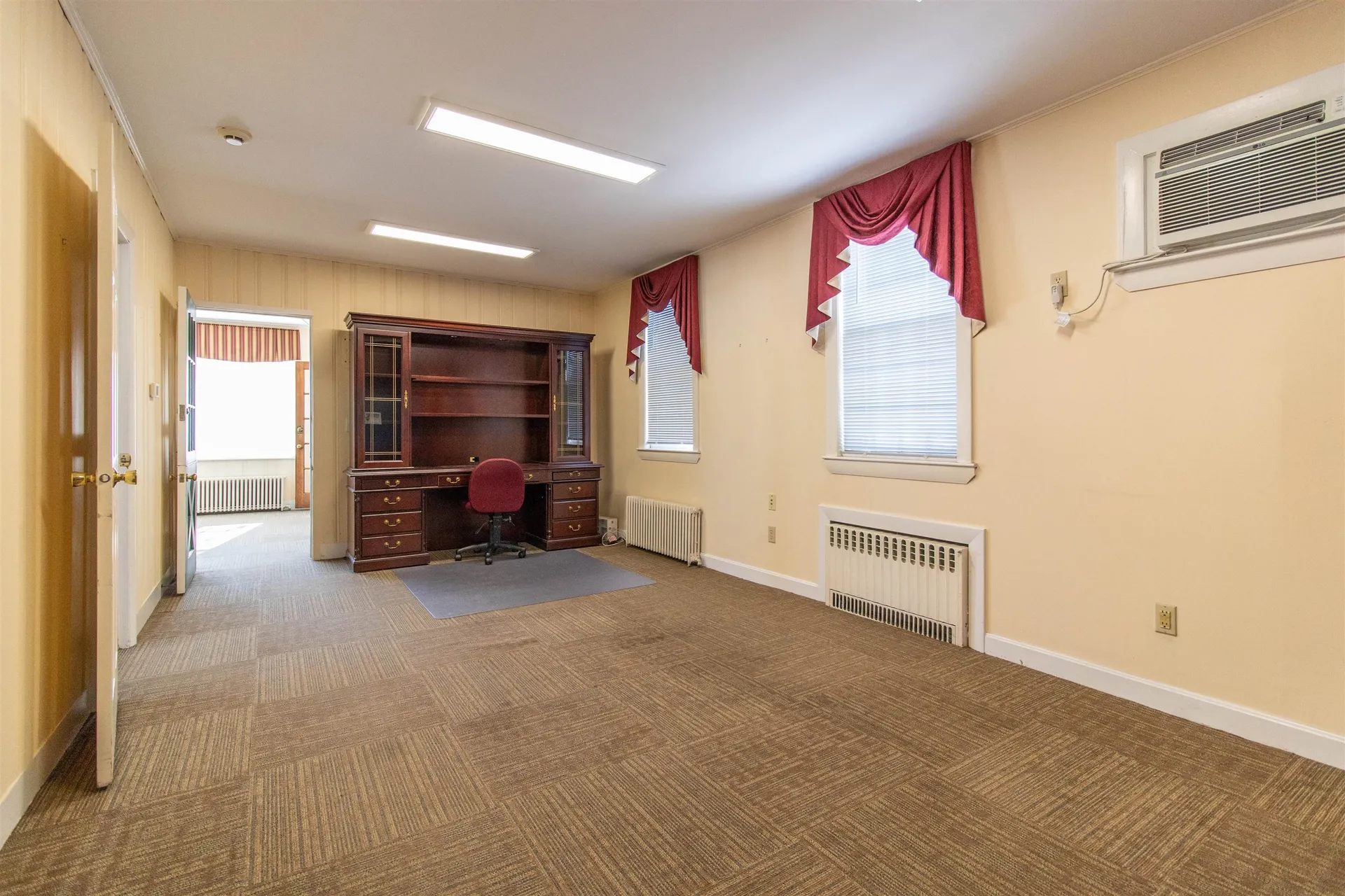 1 Elm Street Milford NH 03055