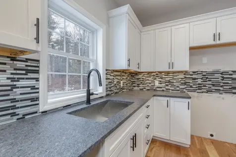 59 Mount Delight Road Deerfield NH 03037