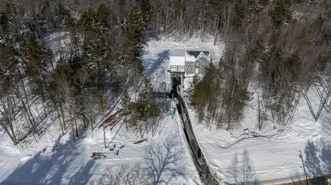 59 Mount Delight Road Deerfield NH 03037