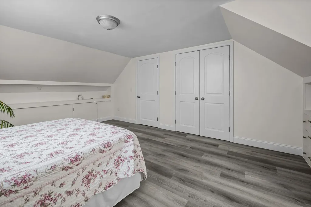 208 Long Sands Road York ME 03909