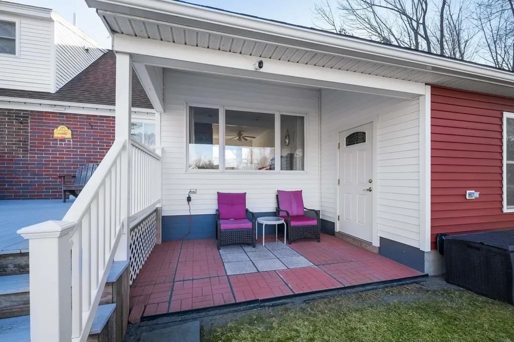 208 Long Sands Road York ME 03909