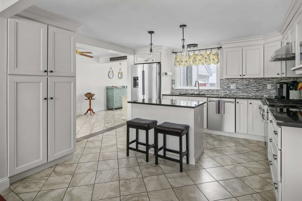 208 Long Sands Road York ME 03909