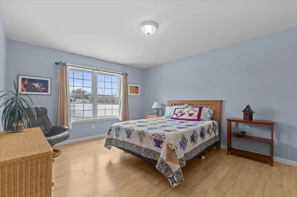 42 Haileys Way Colchester VT 05446