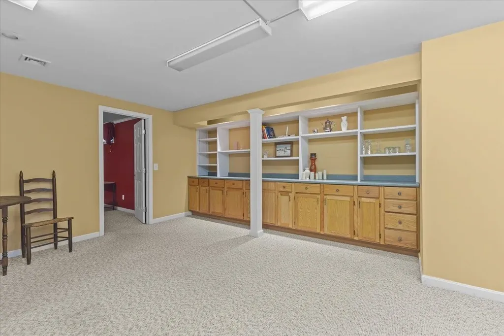 42 Haileys Way Colchester VT 05446