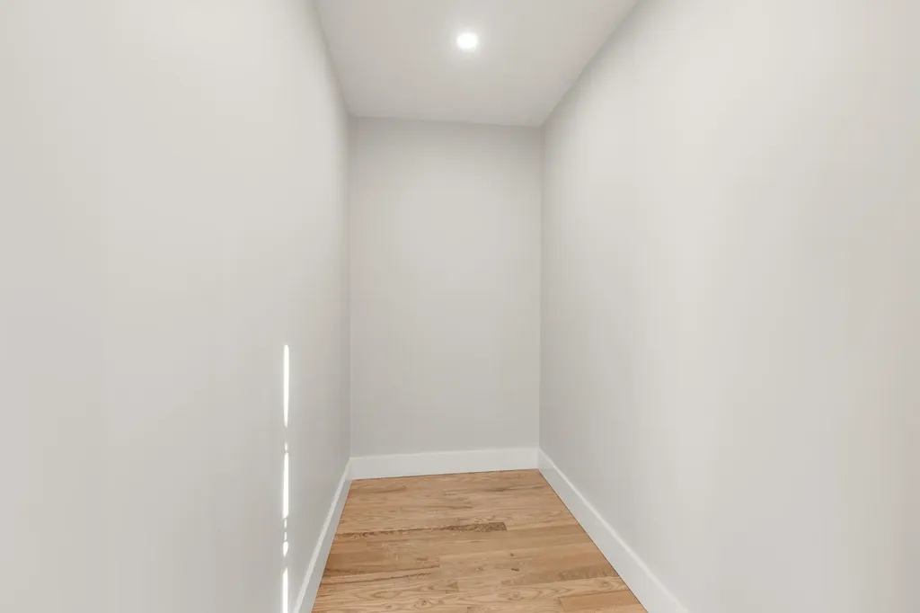 12 Peaslee Road Rochester NH 03867