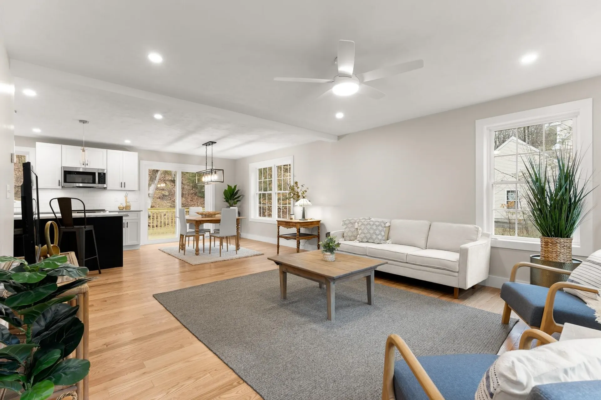 12 Peaslee Road Rochester NH 03867