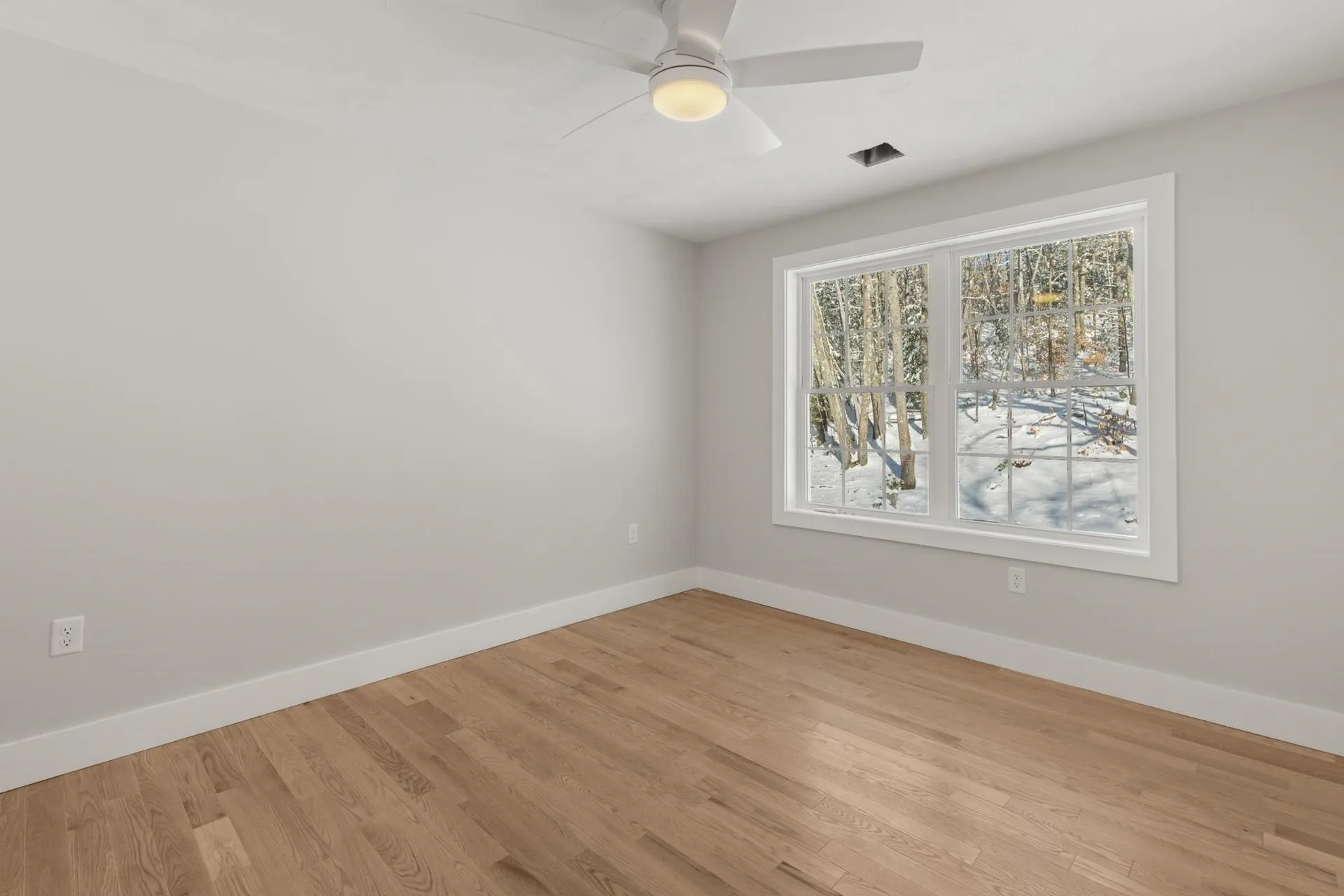 12 Peaslee Road Rochester NH 03867