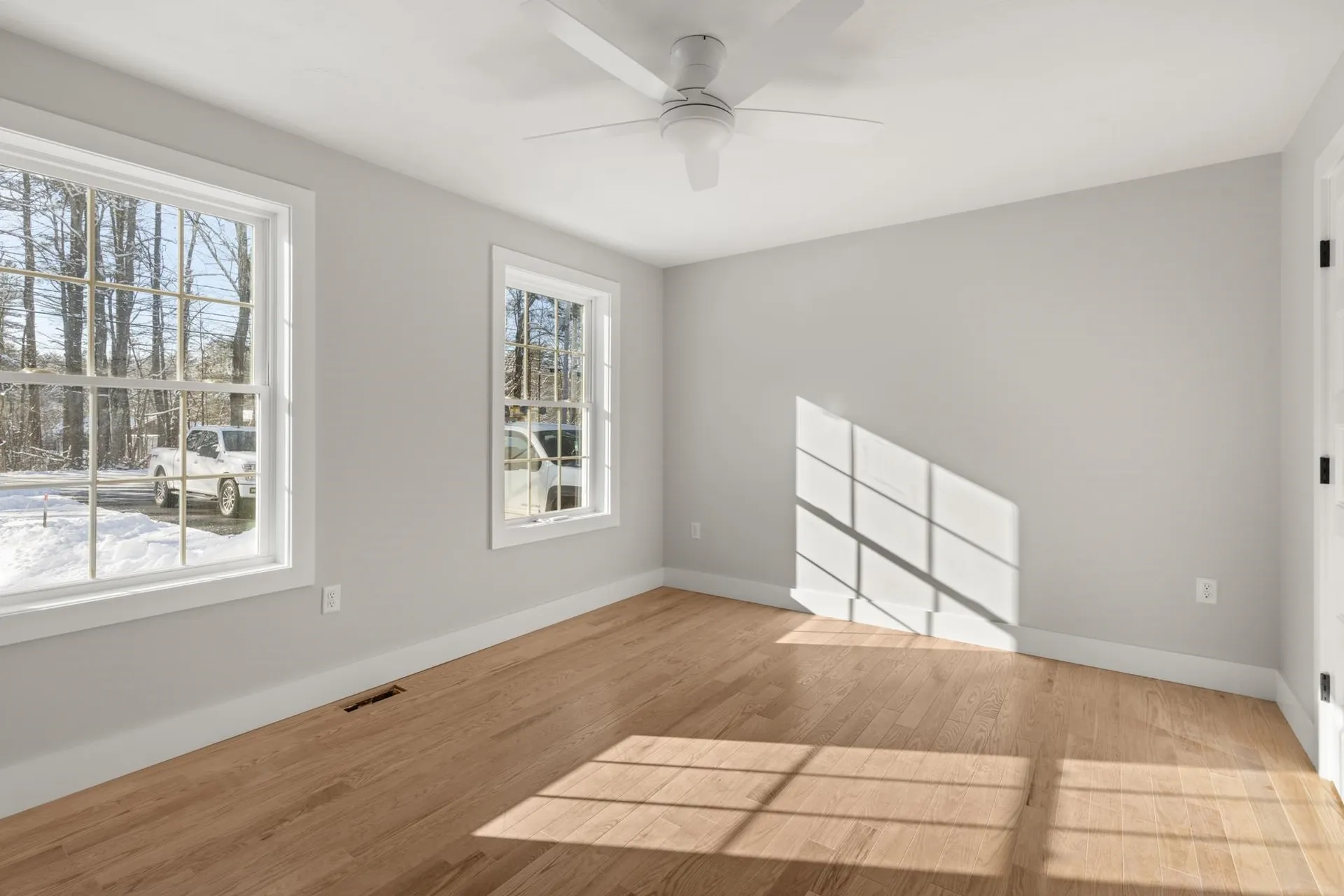 12 Peaslee Road Rochester NH 03867