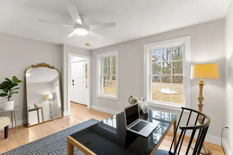 12 Peaslee Road Rochester NH 03867