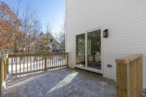 12 Peaslee Road Rochester NH 03867