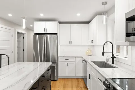 12 Peaslee Road Rochester NH 03867