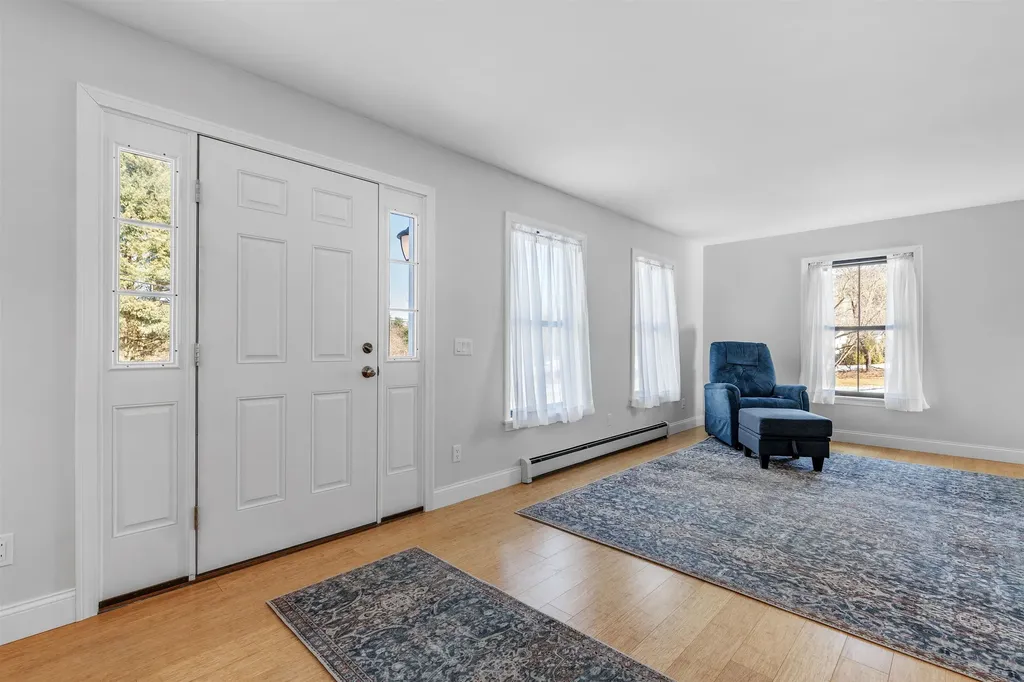 34 Pleasant Street Lyme NH 03768