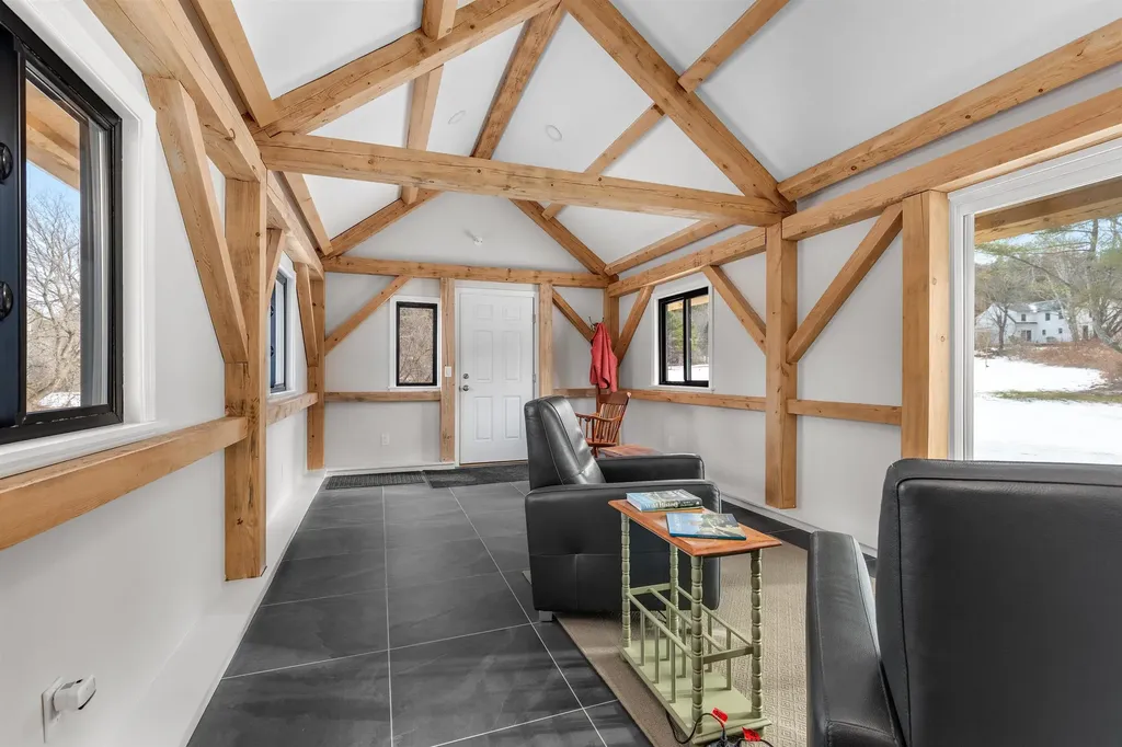 34 Pleasant Street Lyme NH 03768