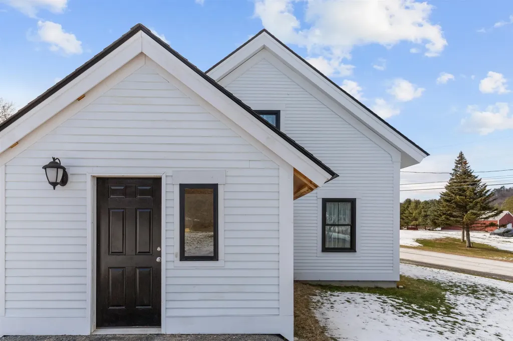 34 Pleasant Street Lyme NH 03768