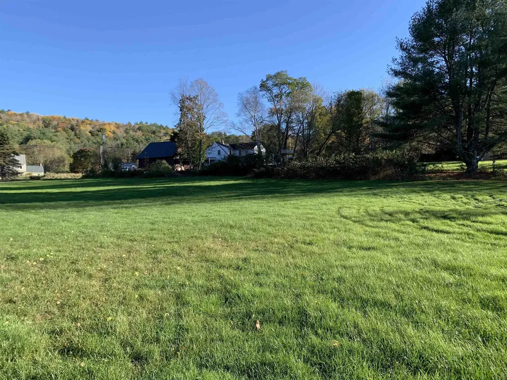 34 Pleasant Street Lyme NH 03768