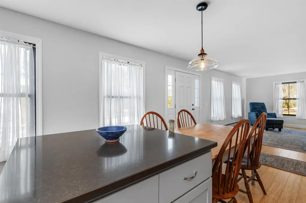 34 Pleasant Street Lyme NH 03768