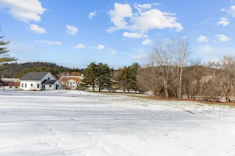 34 Pleasant Street Lyme NH 03768