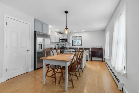 34 Pleasant Street Lyme NH 03768