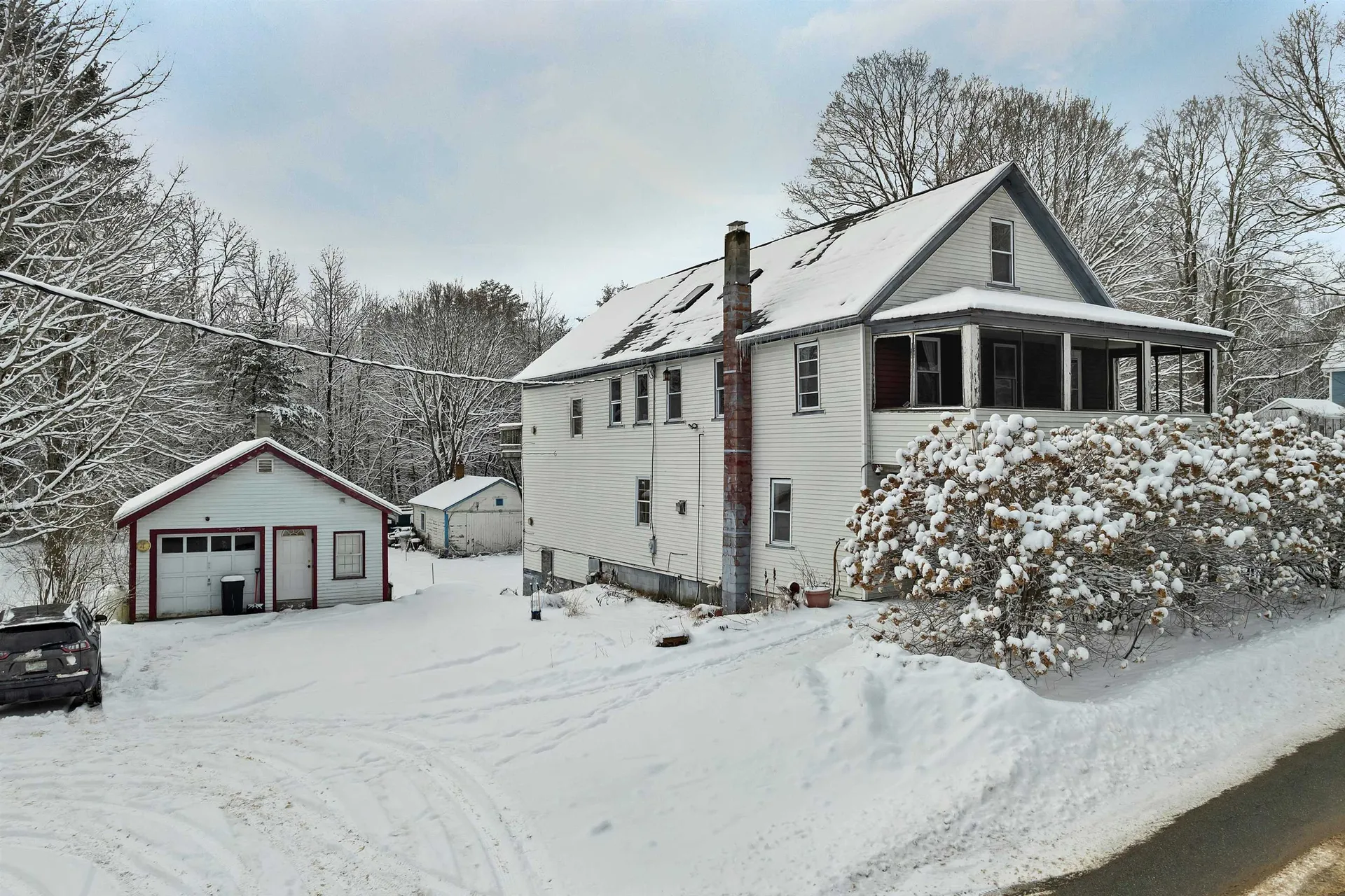 11 White Plains Road Webster NH 03303