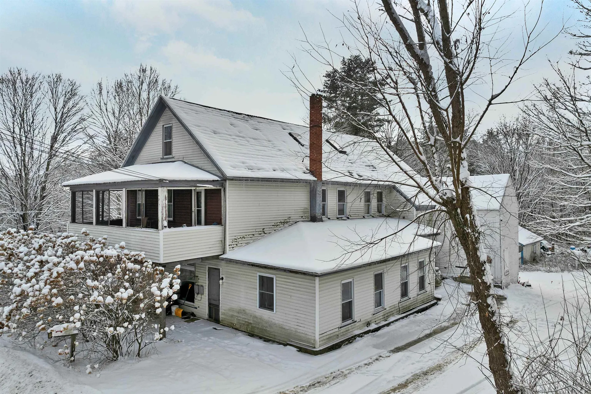11 White Plains Road Webster NH 03303