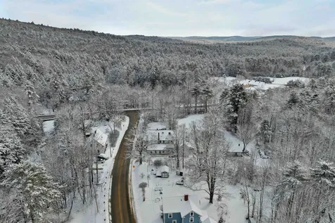 11 White Plains Road Webster NH 03303