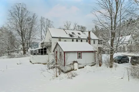 11 White Plains Road Webster NH 03303