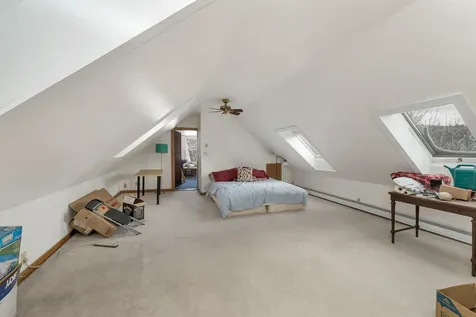 11 White Plains Road Webster NH 03303