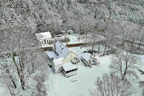 11 White Plains Road Webster NH 03303