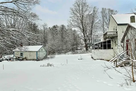 11 White Plains Road Webster NH 03303