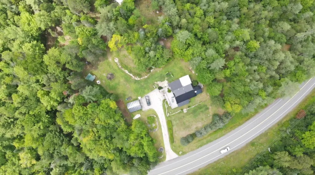 3148 Route 11 Londonderry VT 05148