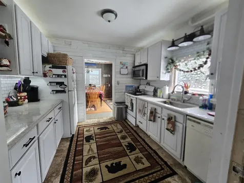 3148 Route 11 Londonderry VT 05148