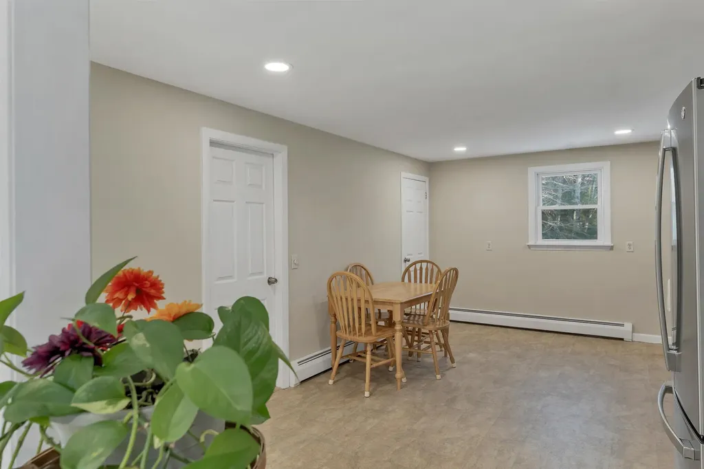 29 Birch Road Middleton NH 03887