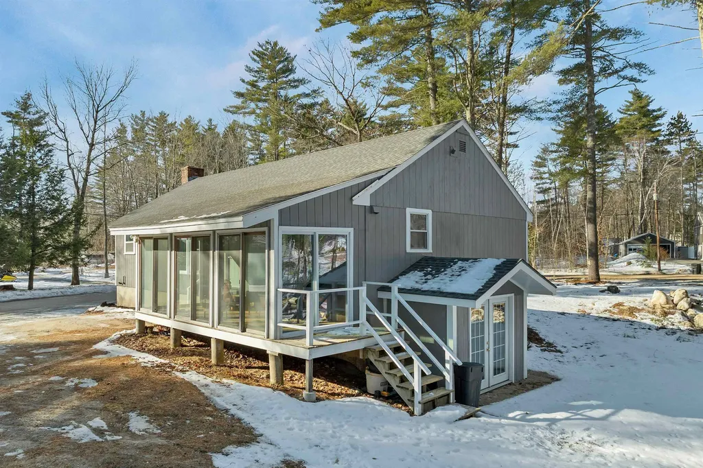29 Birch Road Middleton NH 03887