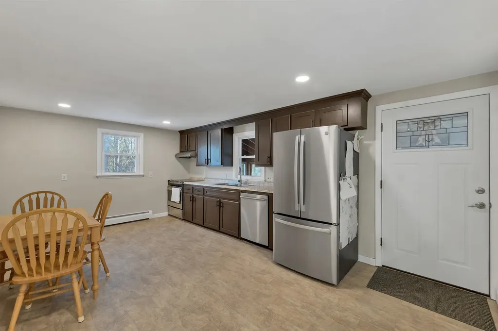 29 Birch Road Middleton NH 03887