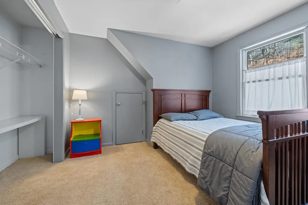 49 Cottage Circle Lebanon NH 03784