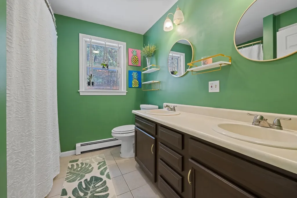 49 Cottage Circle Lebanon NH 03784