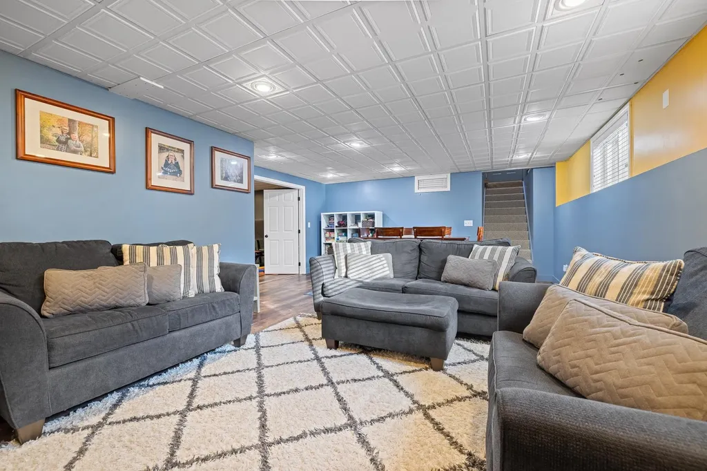 49 Cottage Circle Lebanon NH 03784