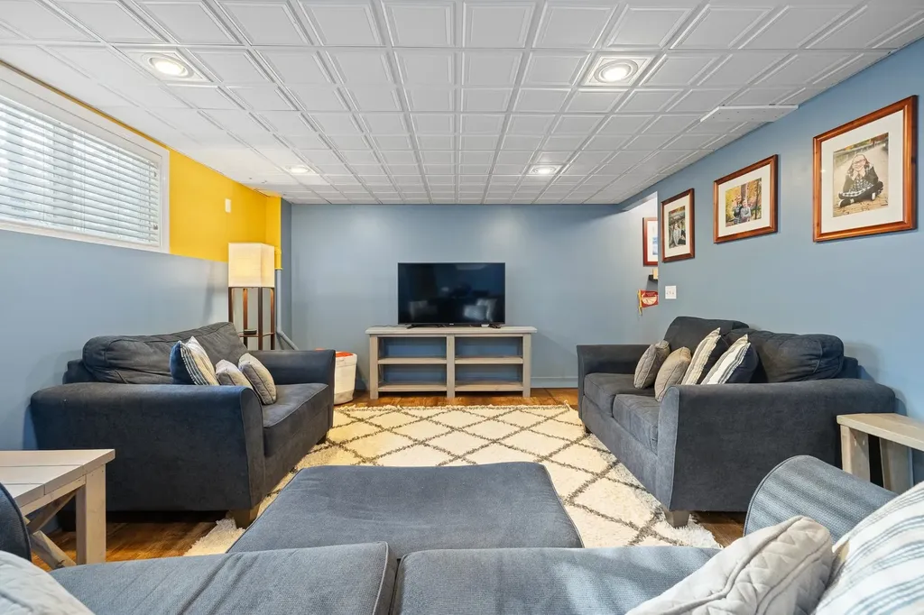 49 Cottage Circle Lebanon NH 03784