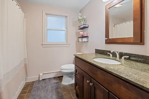 49 Cottage Circle Lebanon NH 03784