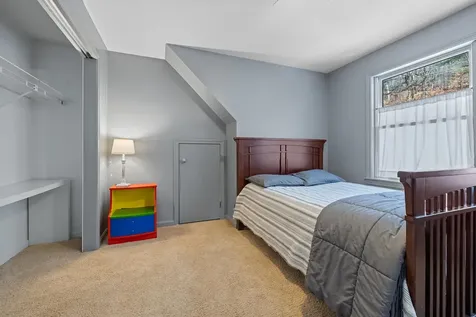 49 Cottage Circle Lebanon NH 03784