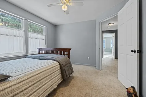 49 Cottage Circle Lebanon NH 03784