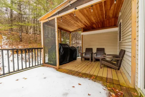 49 Cottage Circle Lebanon NH 03784