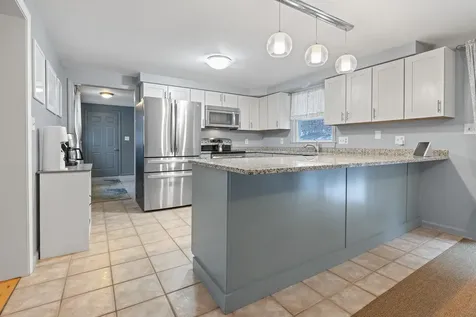 49 Cottage Circle Lebanon NH 03784