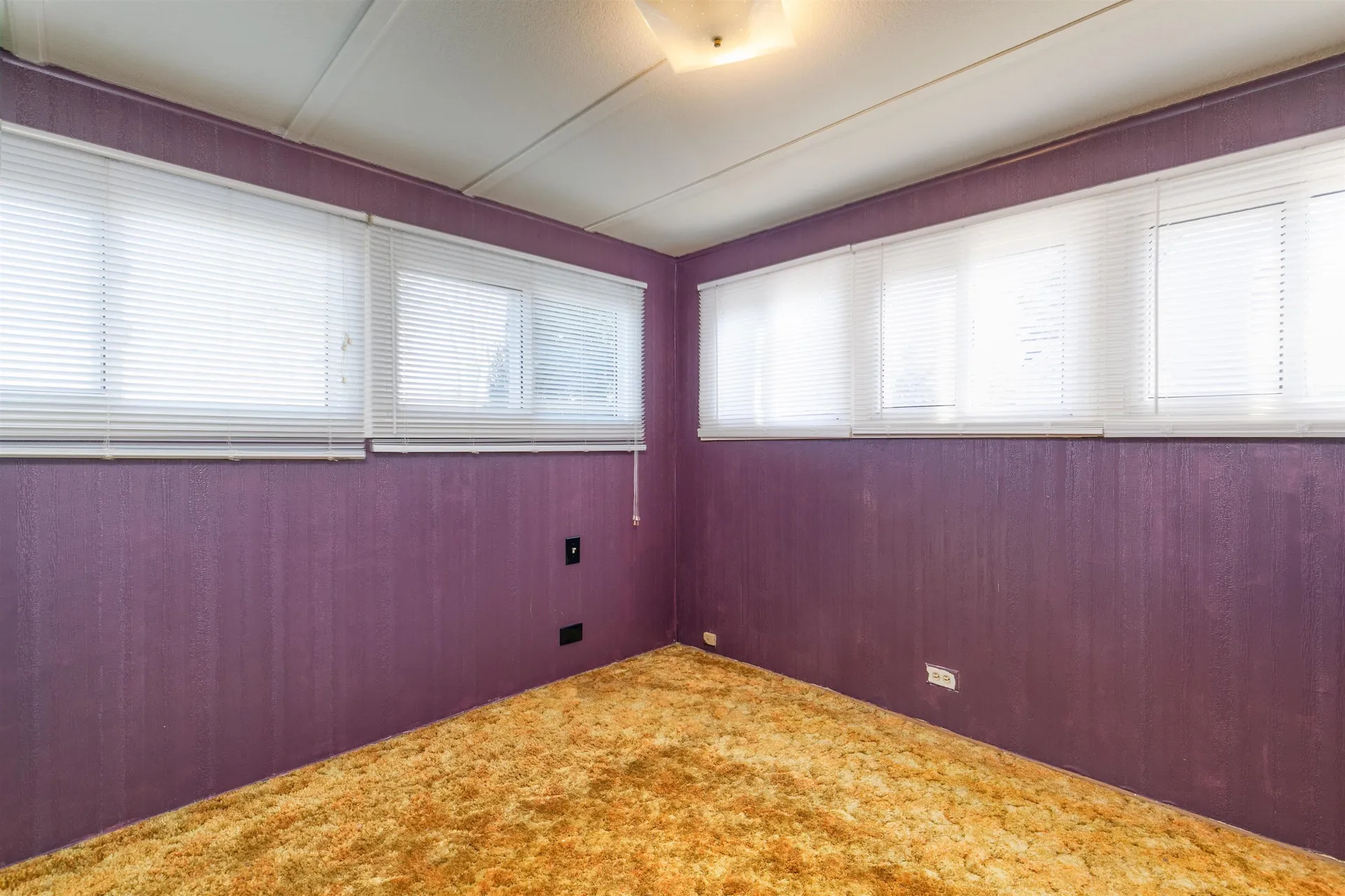 8 Gardner Avenue Salem NH 03079